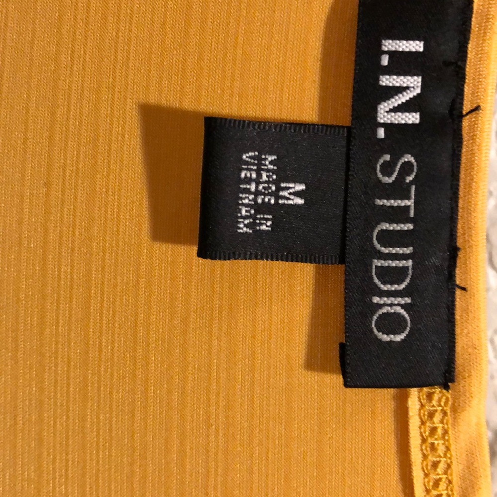 I.N. Studio - Picture 2 of 3